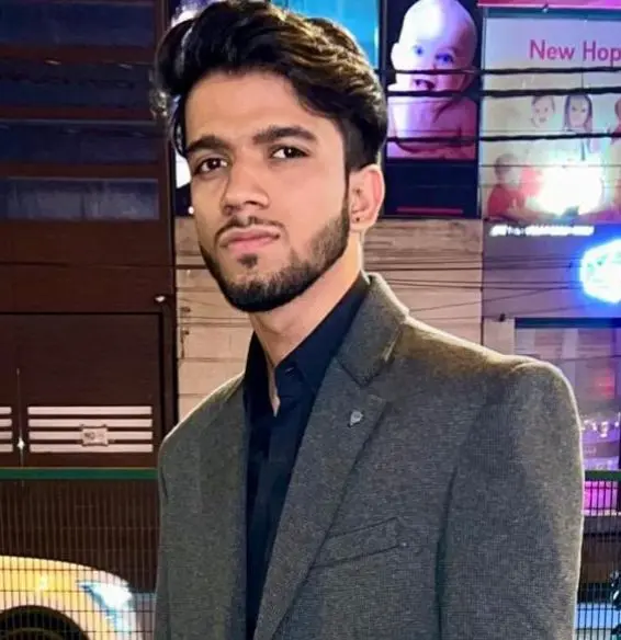 Om-cofounder-anoglobe